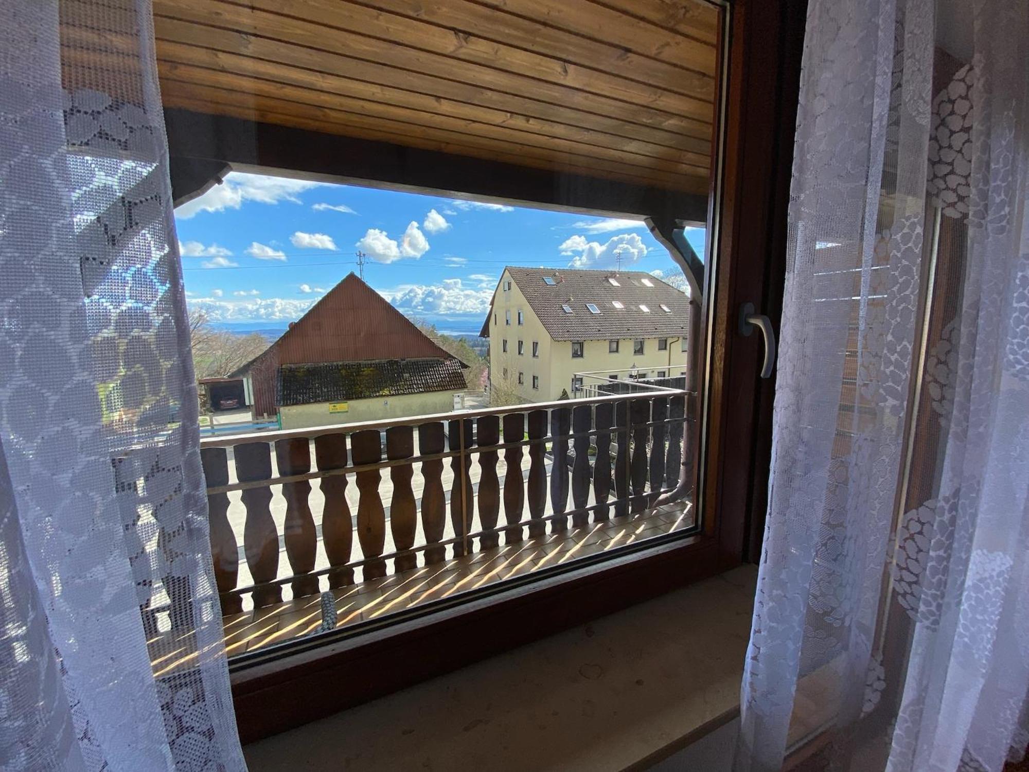 Guest house Adler Owingen